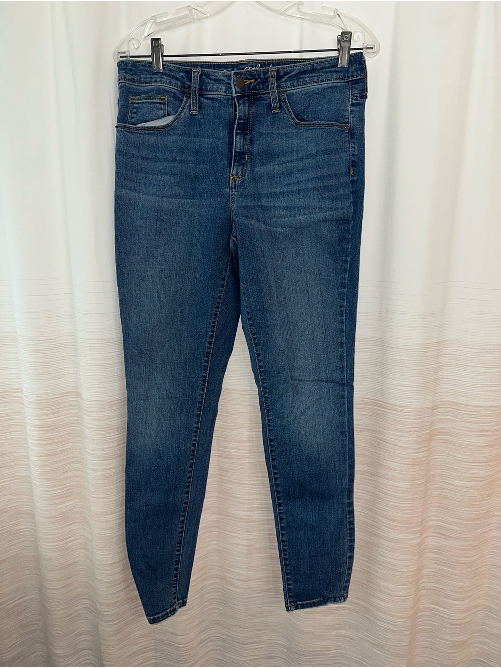 Universal Thread Classic High Rise Skinny Jeans Size 10